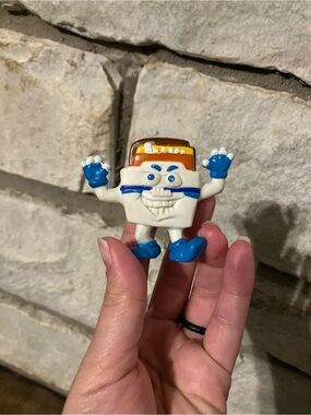 Vintage 1991 White Castle Kids Meal figure known as a "Castleburger Dude"